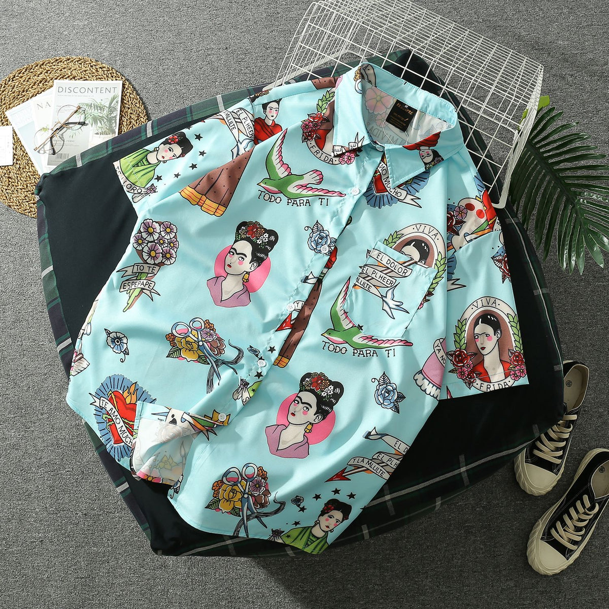 Hawaiian flower shirt trendy retro Hong Kong style beach vacation couple short-sleeved comic shirt men's trendy brand